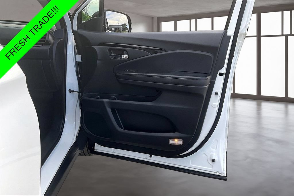 Used 2022 Honda Pilot Touring image 28