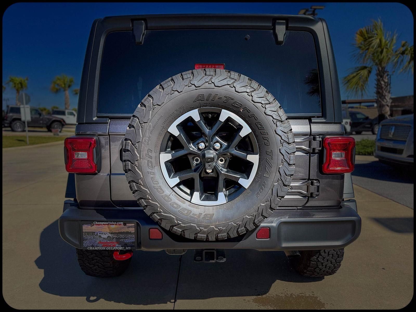 Certified 2025 Jeep Wrangler Unlimited Rubicon image 9