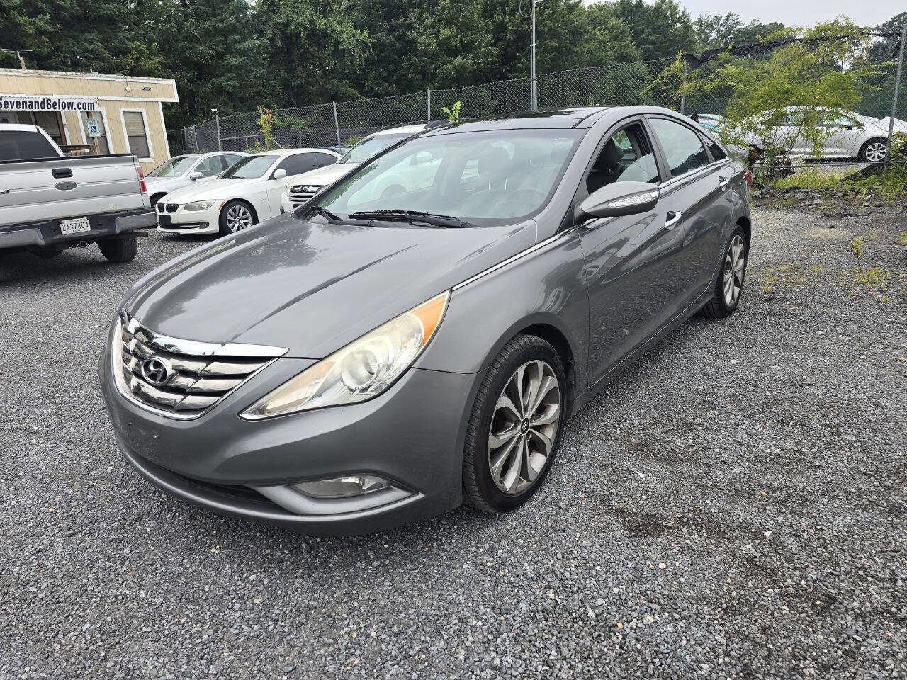 Used 2013 Hyundai Sonata Limited w/ Premium Pkg image 3