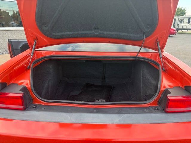 Used 2013 Dodge Challenger R/T RWD image 13