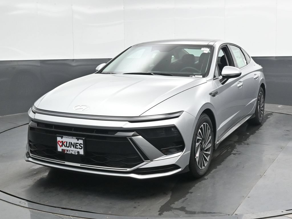 New 2026 Hyundai Sonata SEL FWD image 5