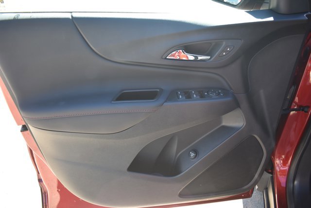 Used 2024 Chevrolet Equinox RS image 12
