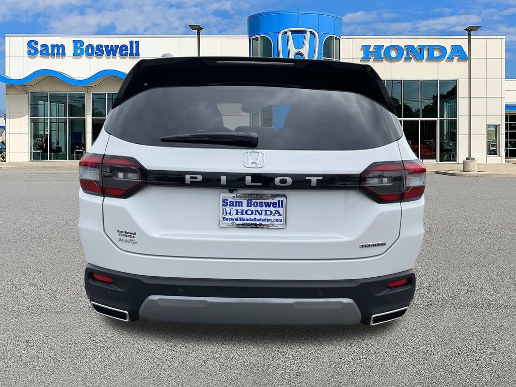 New 2026 Honda Pilot Touring image 4