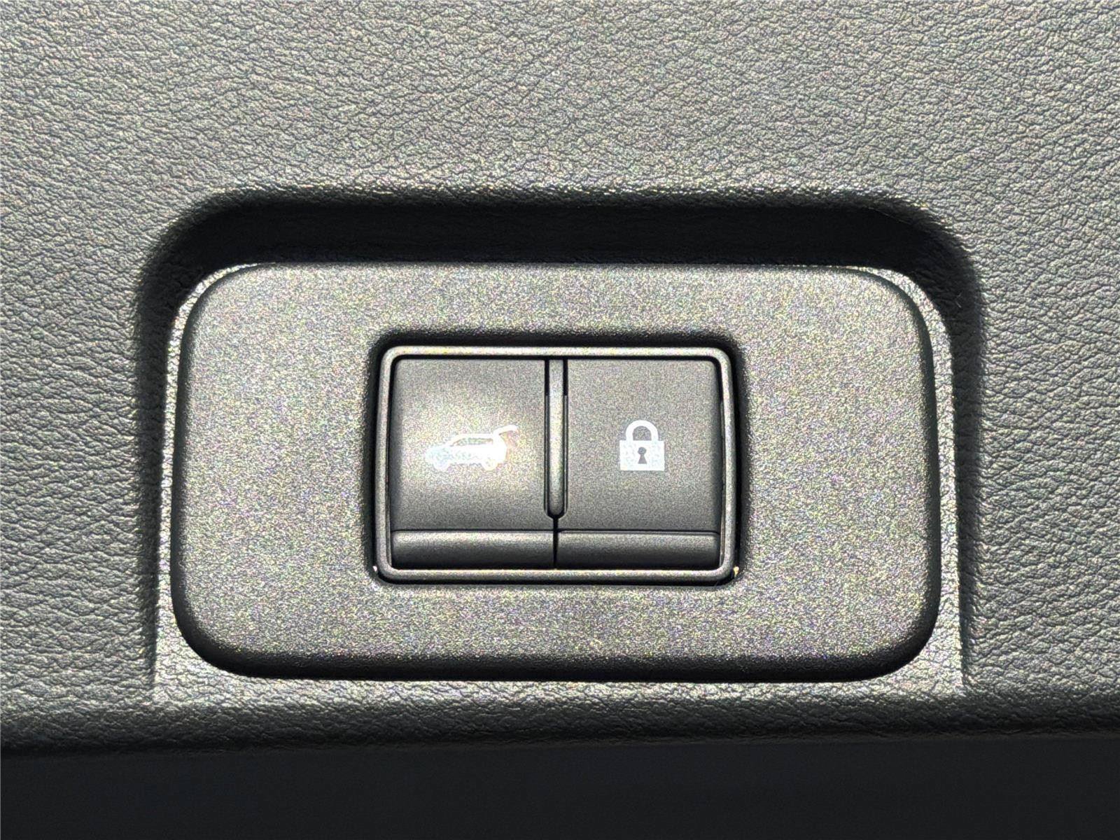 Used 2023 Nissan Rogue Platinum AWD/4WD image 27