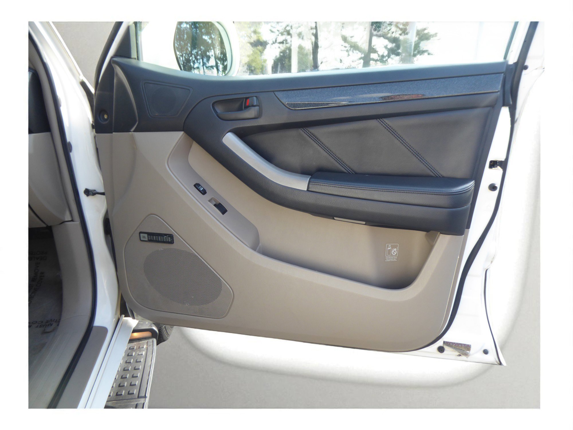 Used 2005 Toyota 4Runner Limited image 12