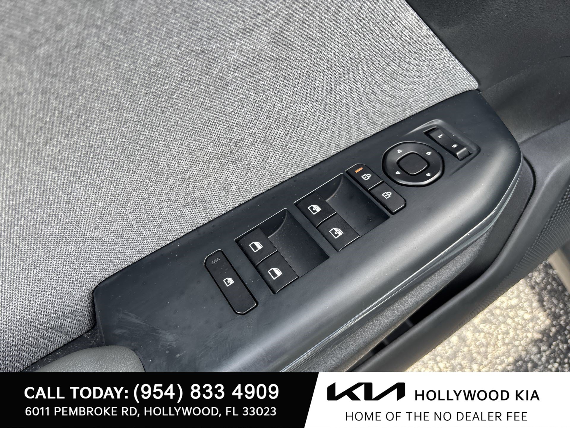 Used 2025 Kia K4 EX FWD image 15