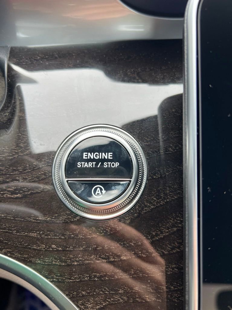 New 2026 Mercedes-Benz C 300 4MATIC Sedan image 12