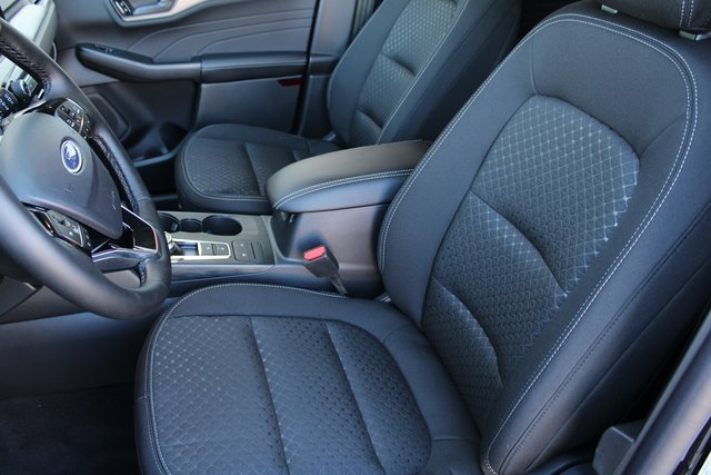 New 2026 Ford Escape Active image 14