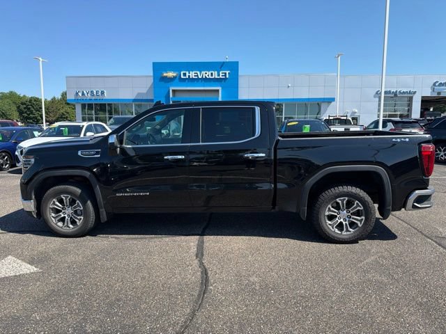 Used 2025 GMC Sierra 1500 SLT AWD/4WD image 7