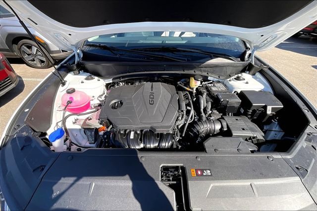 New 2025 Hyundai Tucson SE image 11