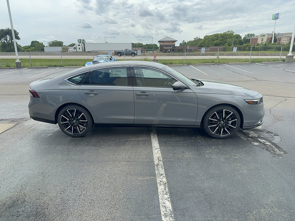 New 2026 Honda Accord Touring image 4