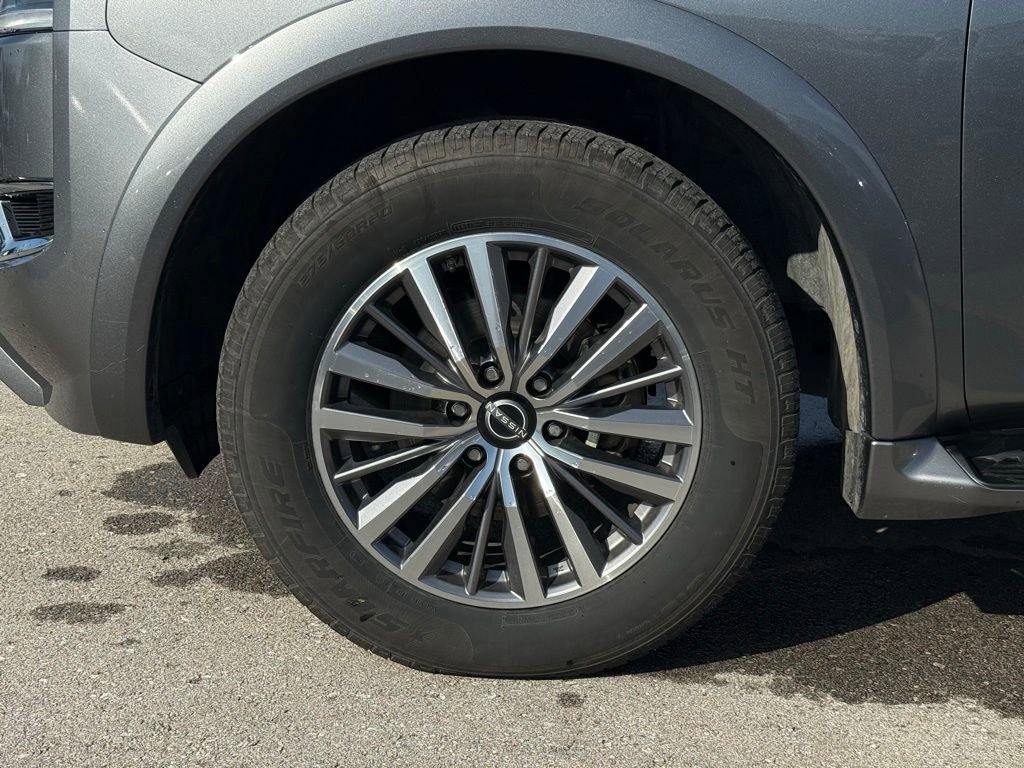 Used 2024 Nissan Armada SL image 5