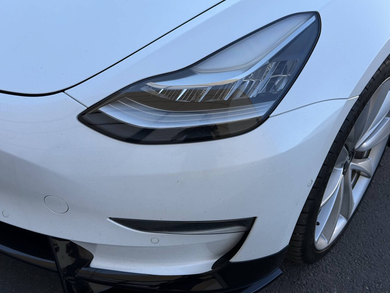 Used 2018 Tesla Model 3 Performance AWD/4WD image 34