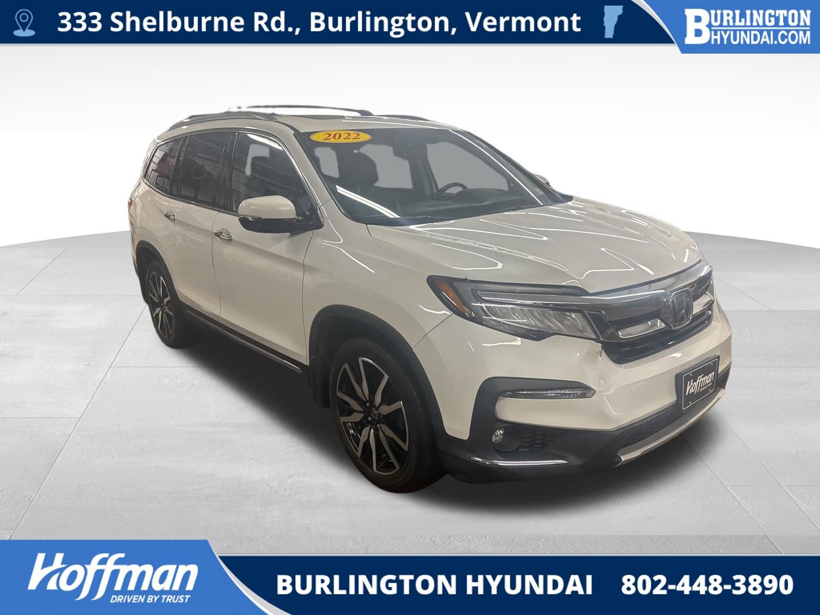 Used 2022 Honda Pilot Touring image 1