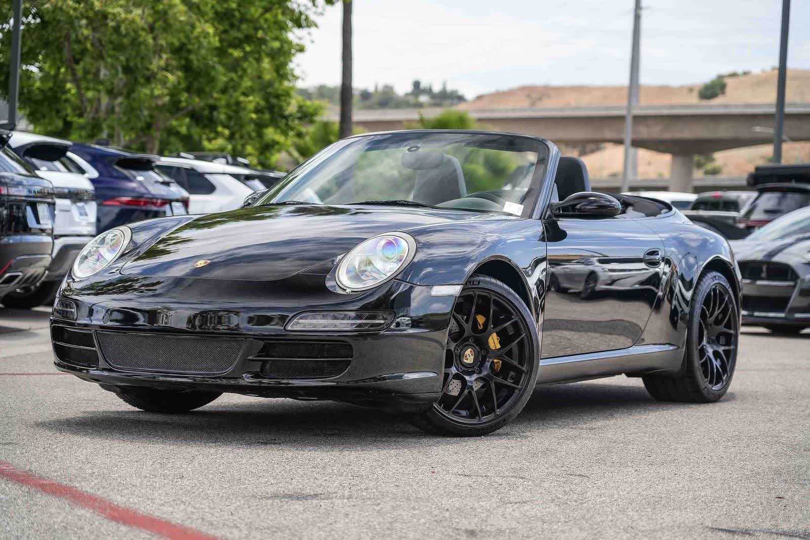 Used 2008 Porsche 911 Carrera RWD video 1
