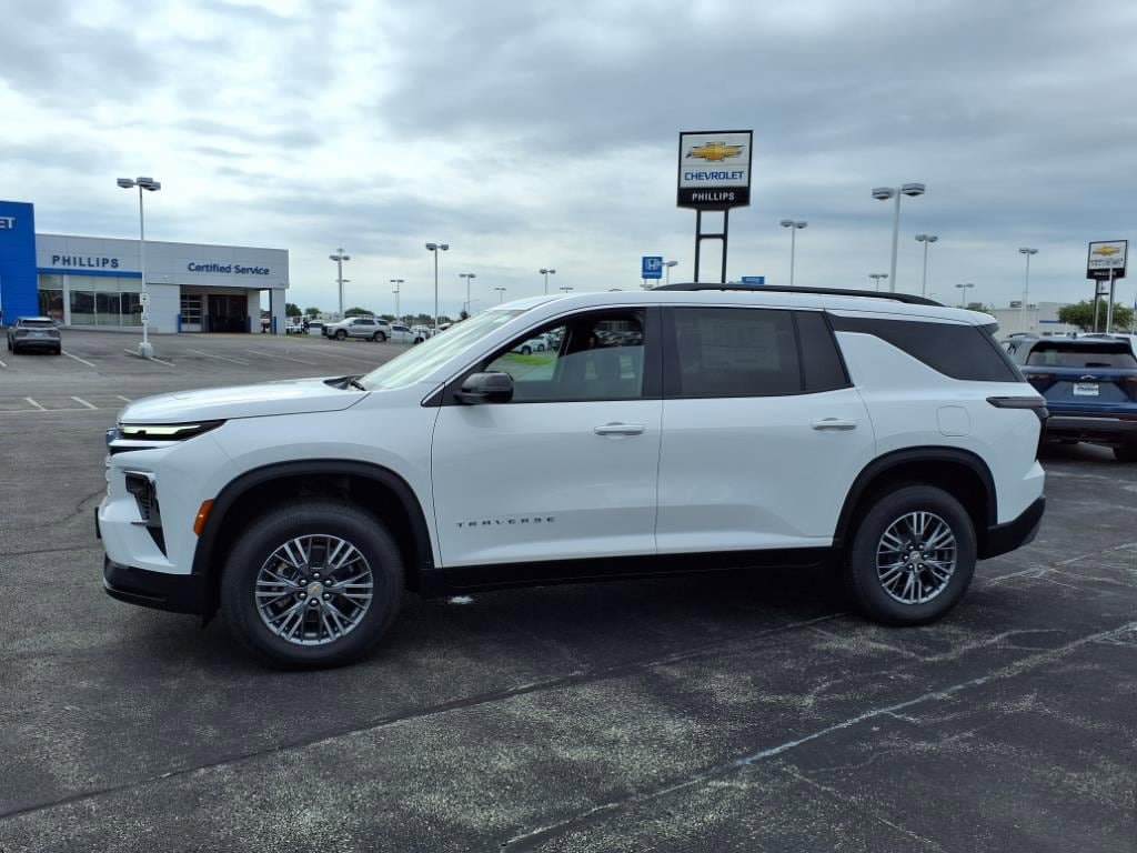 New 2025 Chevrolet Traverse LT w/ LPO, Cargo Package AWD/4WD image 7