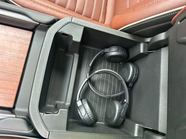 Used 2023 GMC Yukon Denali Ultimate image 18