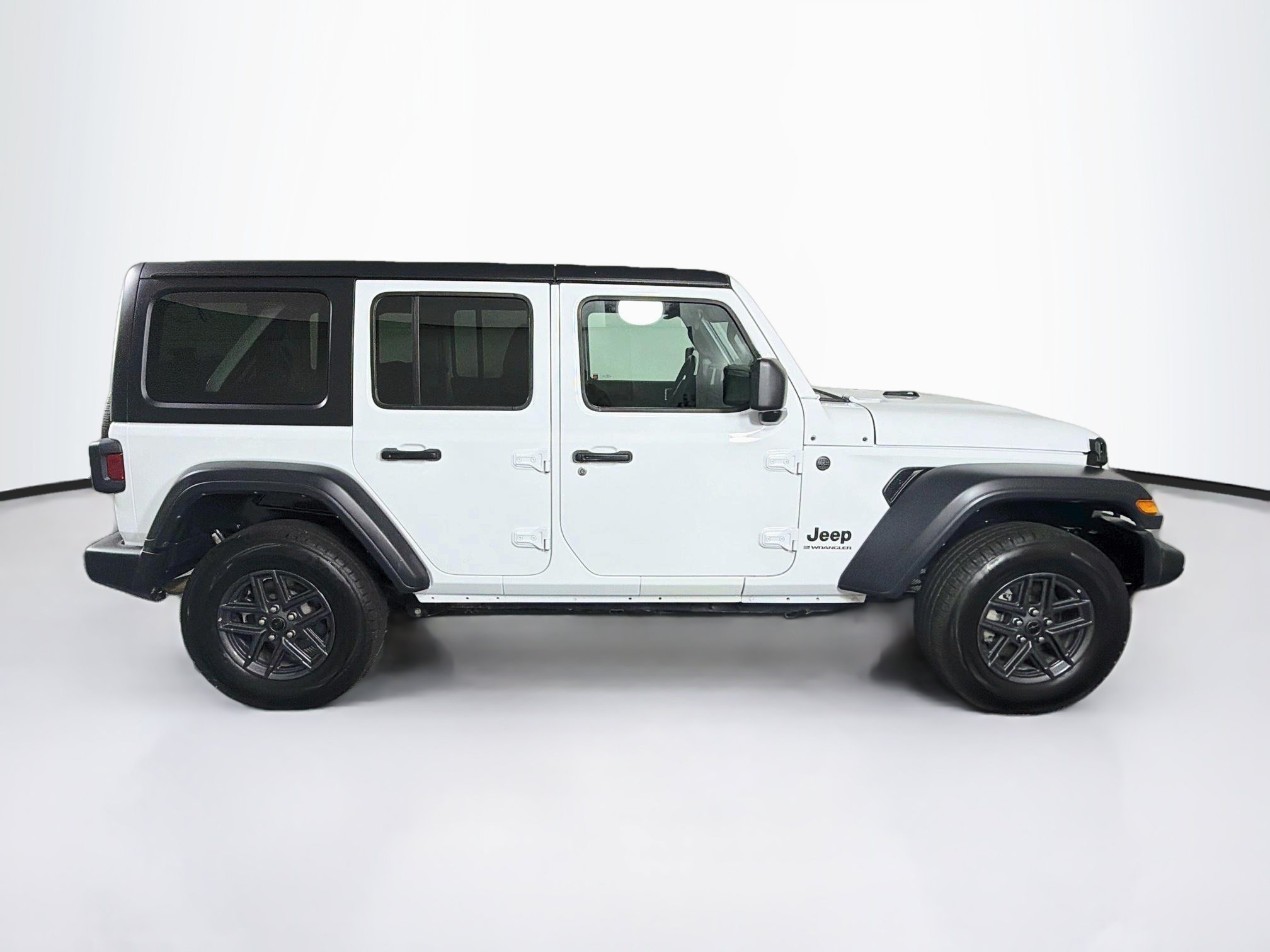 Used 2025 Jeep Wrangler Unlimited Sport AWD/4WD image 10