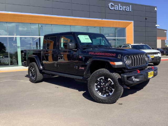 New 2026 Jeep Gladiator Rubicon w/ Steel Bumper Group AWD/4WD image 2