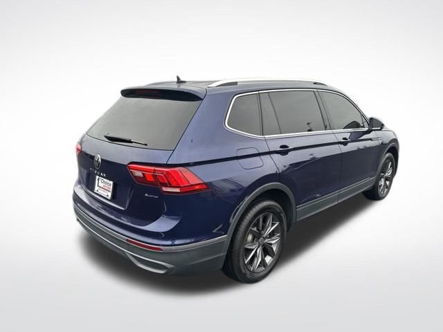 Used 2022 Volkswagen Tiguan SE image 6