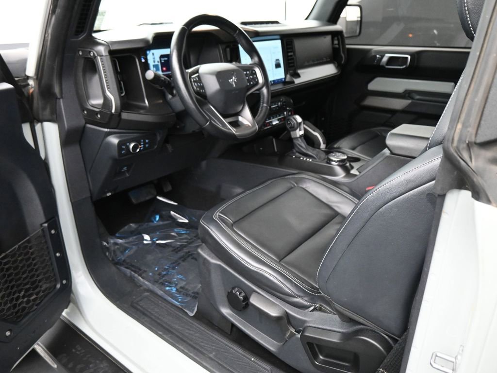 Used 2021 Ford Bronco First Edition image 2