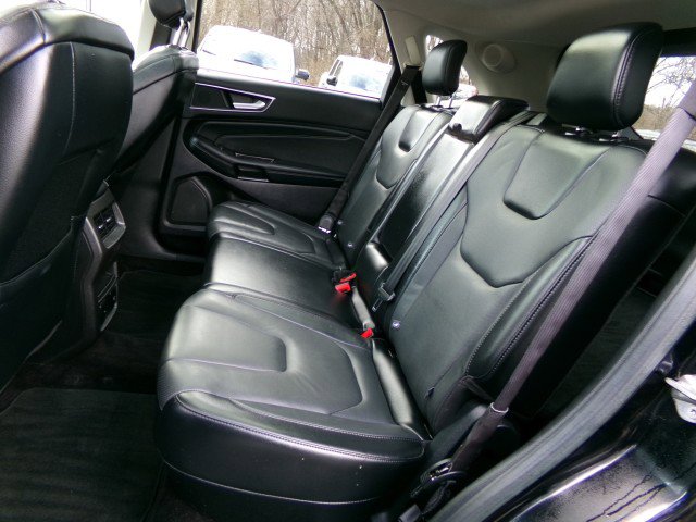 Used 2017 Ford Edge Titanium w/ Equipment Group 302A image 15