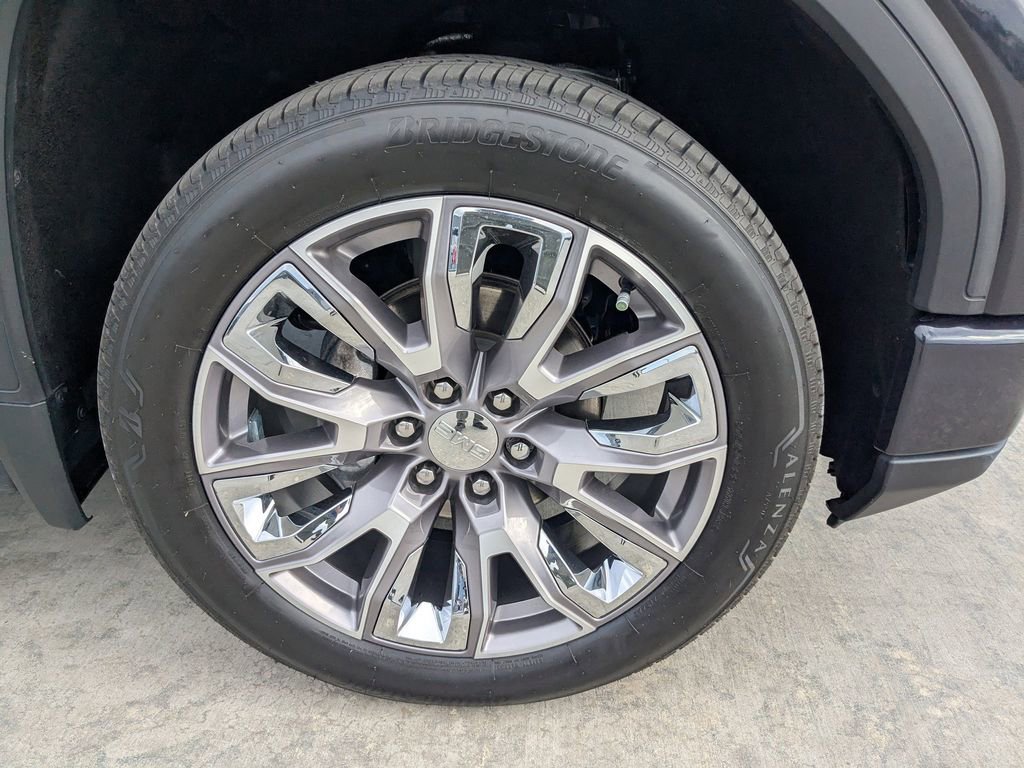 Used 2023 GMC Sierra 1500 Denali w/ Denali Reserve Package AWD/4WD image 12