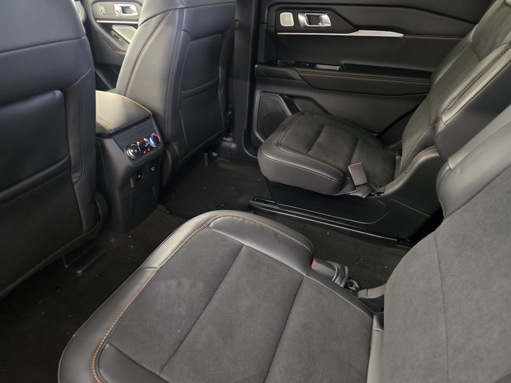 New 2026 Ford Explorer Tremor w/ Tremor Ultimate Package AWD/4WD image 27
