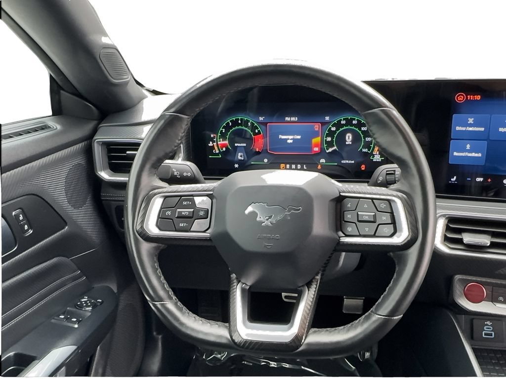 Used 2024 Ford Mustang Coupe RWD image 32