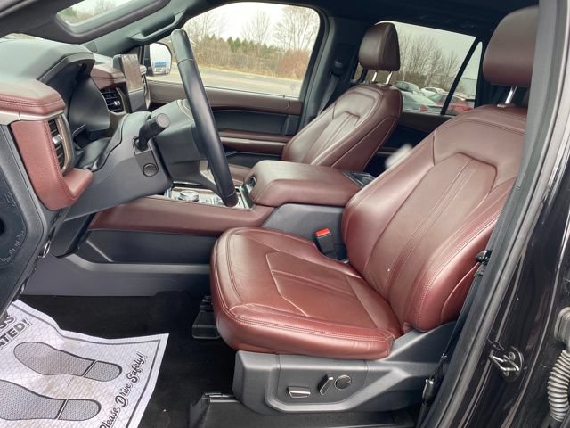 Used 2024 Ford Expedition Limited AWD/4WD image 15