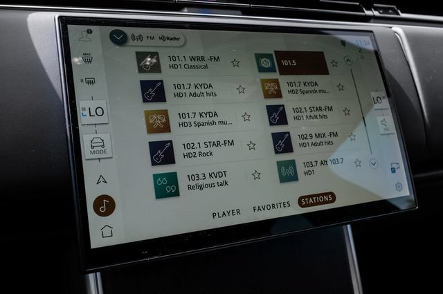 New 2026 Land Rover Range Rover SE AWD/4WD image 37
