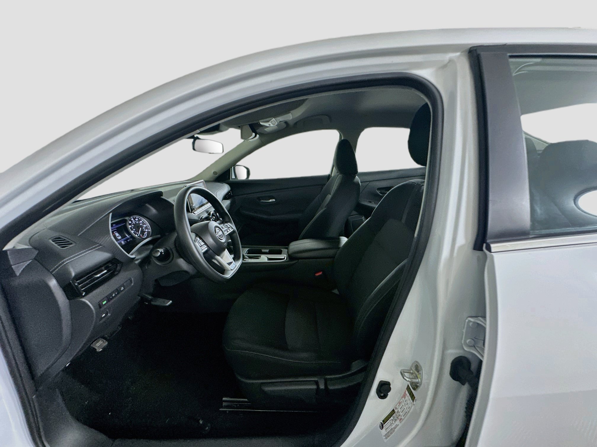 Used 2025 Nissan Sentra SV FWD image 13