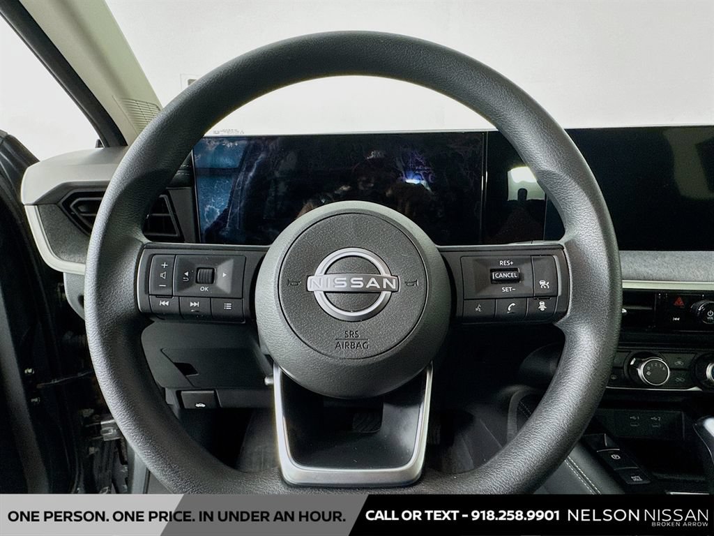 Certified 2025 Nissan Kicks SV AWD/4WD image 10