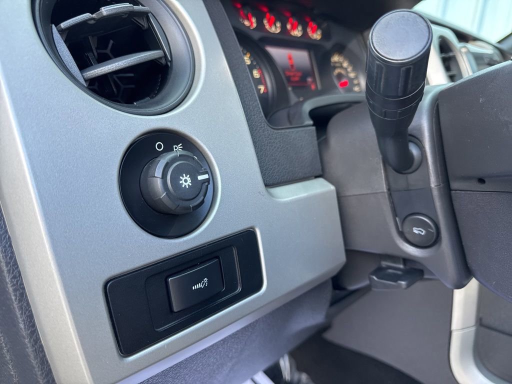 Used 2012 Ford F150 Raptor w/ Raptor Luxury Pkg image 15