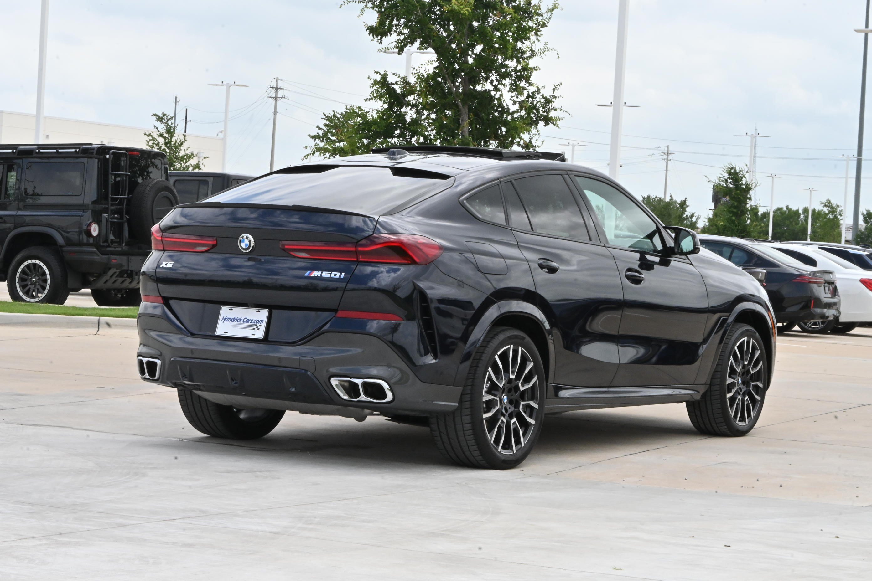 Certified 2026 BMW X6 M60i AWD/4WD image 9