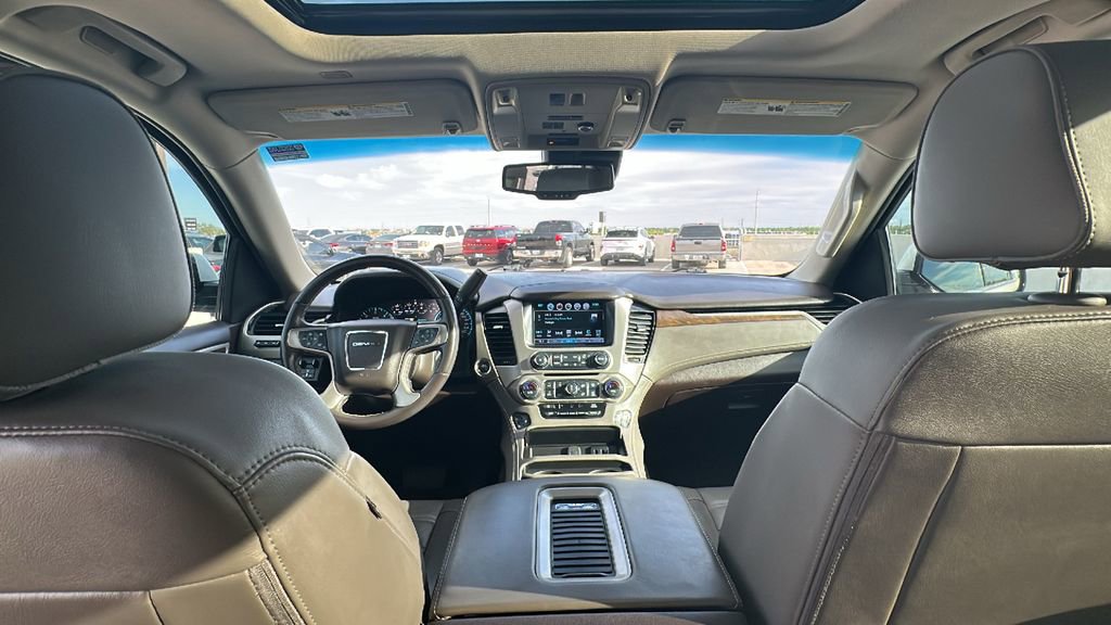 Used 2019 GMC Yukon Denali w/ Denali Ultimate Package image 28