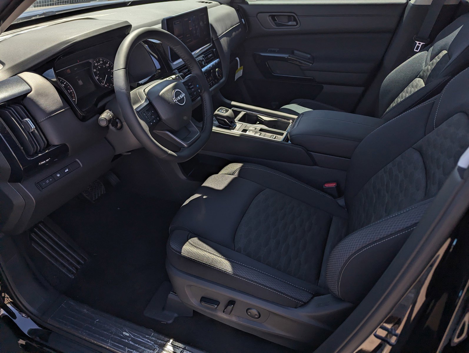 New 2026 Nissan Pathfinder SV FWD image 9