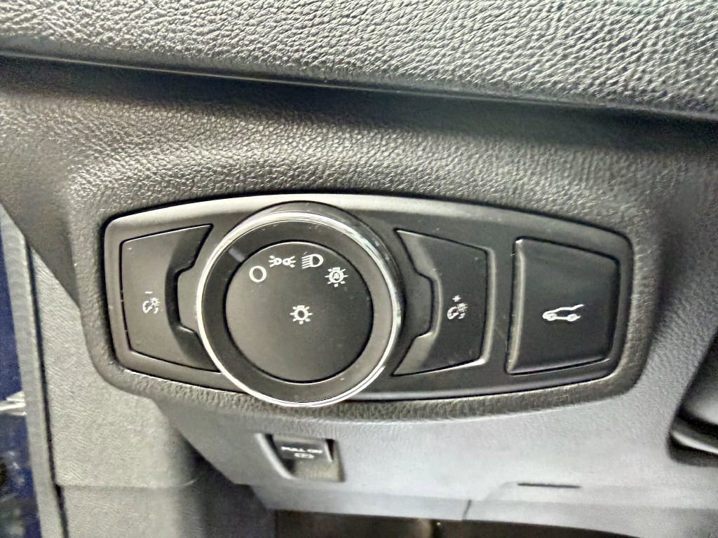 Used 2015 Lincoln MKC AWD w/ Equipment Group 102A Reserve image 22