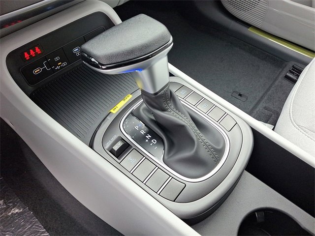 New 2026 Hyundai Kona SE image 6