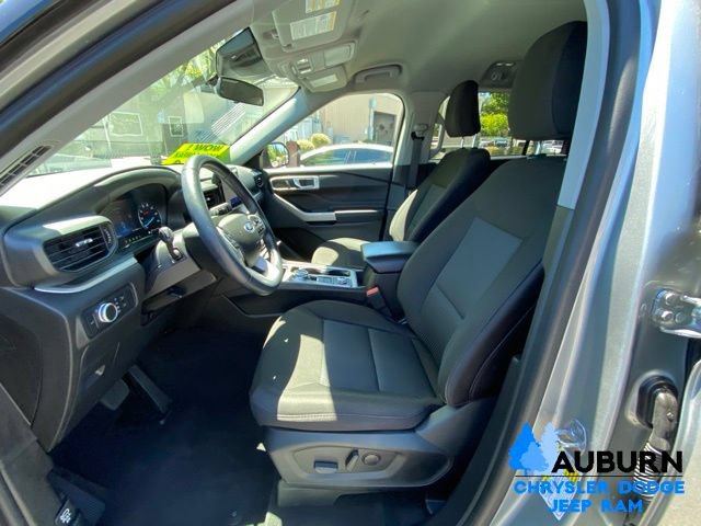 Used 2022 Ford Explorer XLT AWD/4WD image 29
