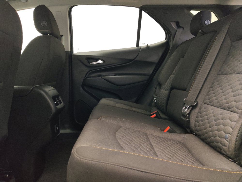 Used 2019 Chevrolet Equinox LT FWD image 18