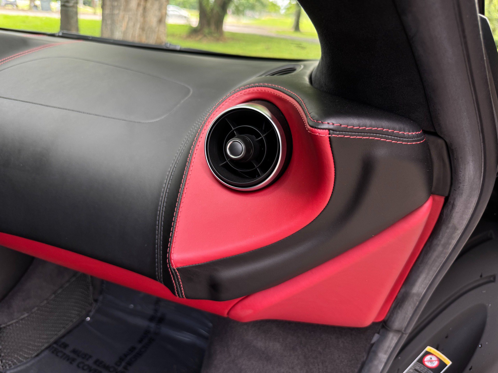 Used 2017 McLaren 570S Coupe RWD image 55