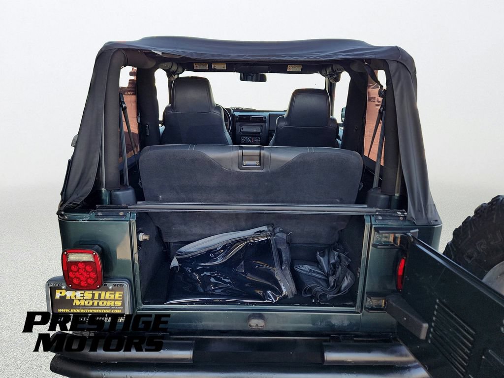 Used 2004 Jeep Wrangler SE AWD/4WD image 22