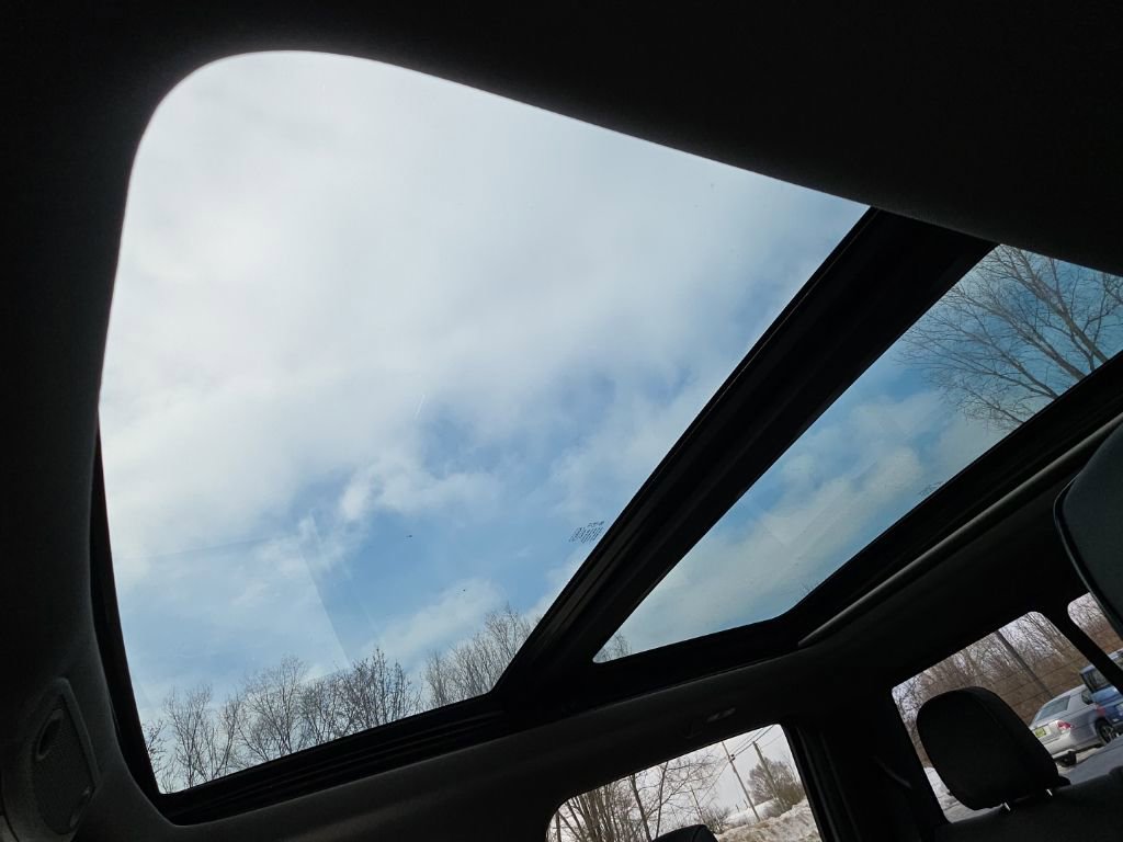 Used 2017 Ford F150 Lariat image 27