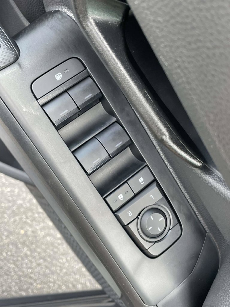 Used 2026 Toyota Tacoma SR5 RWD image 19