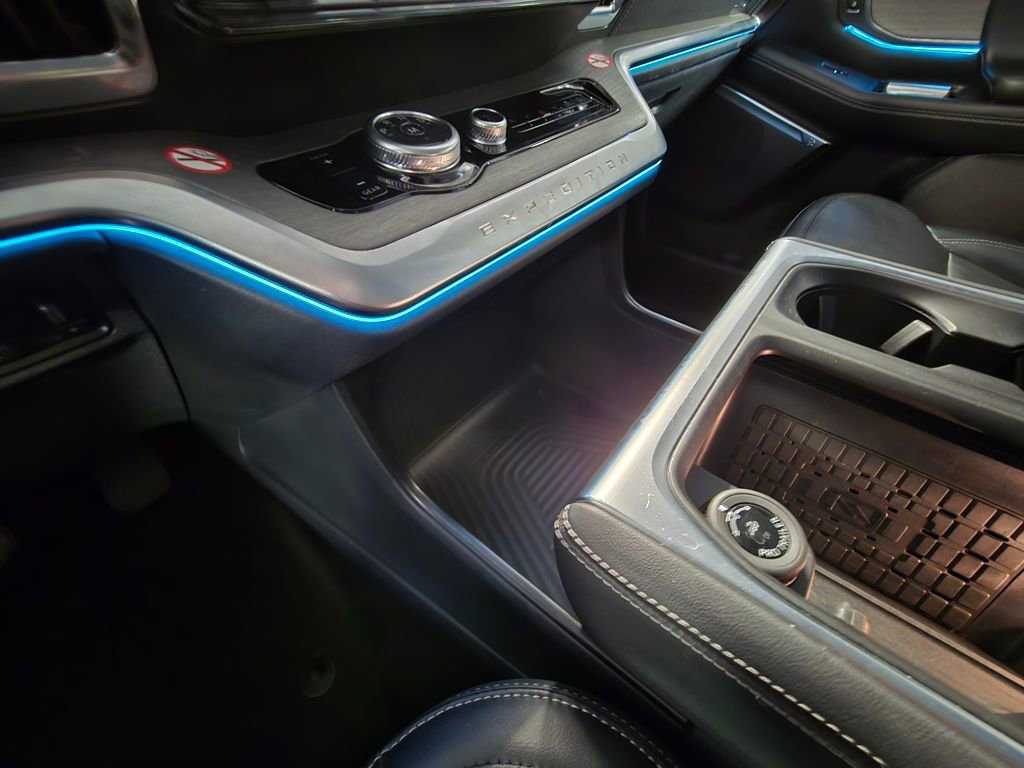 Used 2025 Ford Expedition Max Platinum image 15