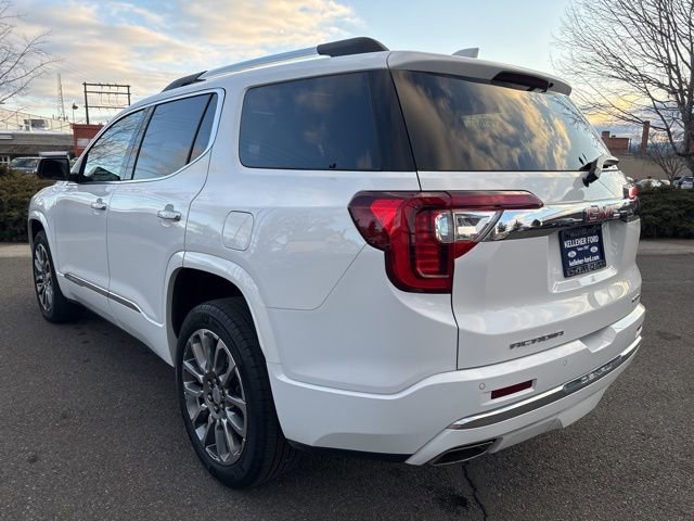 Used 2023 GMC Acadia Denali w/ Denali Technology Package image 5
