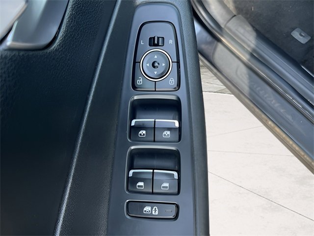 Used 2023 Hyundai Santa Fe SEL image 15