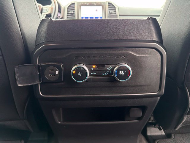 Used 2021 Ford Expedition XLT AWD/4WD image 31