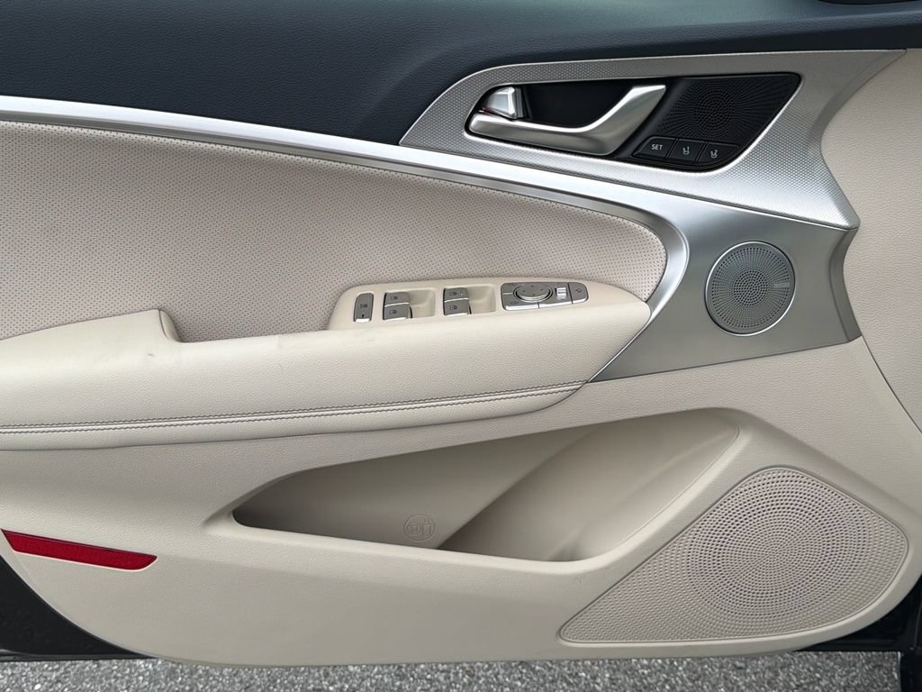 New 2026 Genesis G70 2.5T Prestige RWD image 12